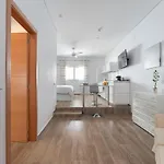 Estudio 2 Pax By Costablancarent شقة